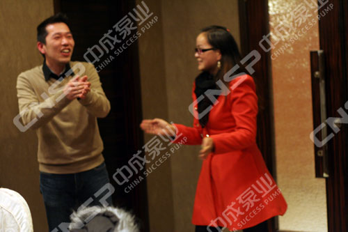 見(jiàn)證成長(cháng) 中成有你##2013公司年會(huì )圓滿(mǎn)舉行